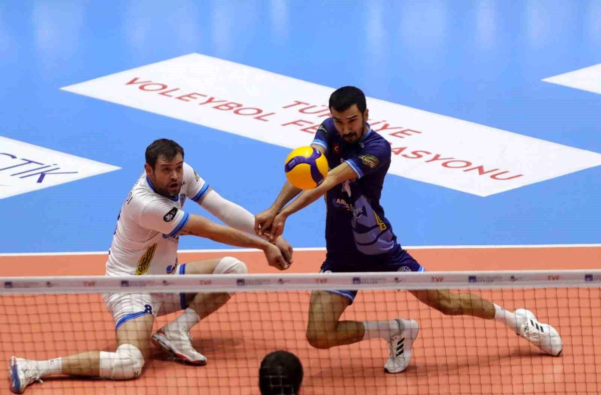 Arkas Spor, CEV Volleyball Cup'ta Bulgar ekibi Neftohimik Burgas'a konuk olacak