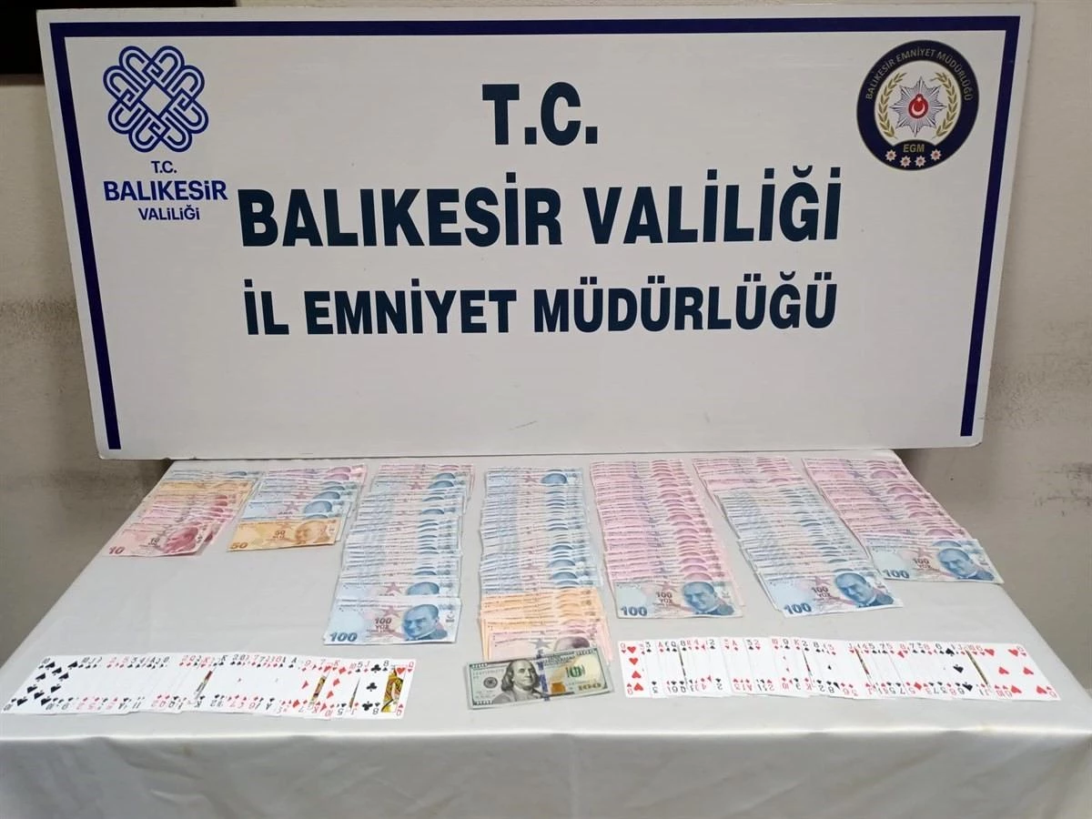 Balıkesir'de Kumar Operasyonu: 3 Şahıs Gözaltına Alındı