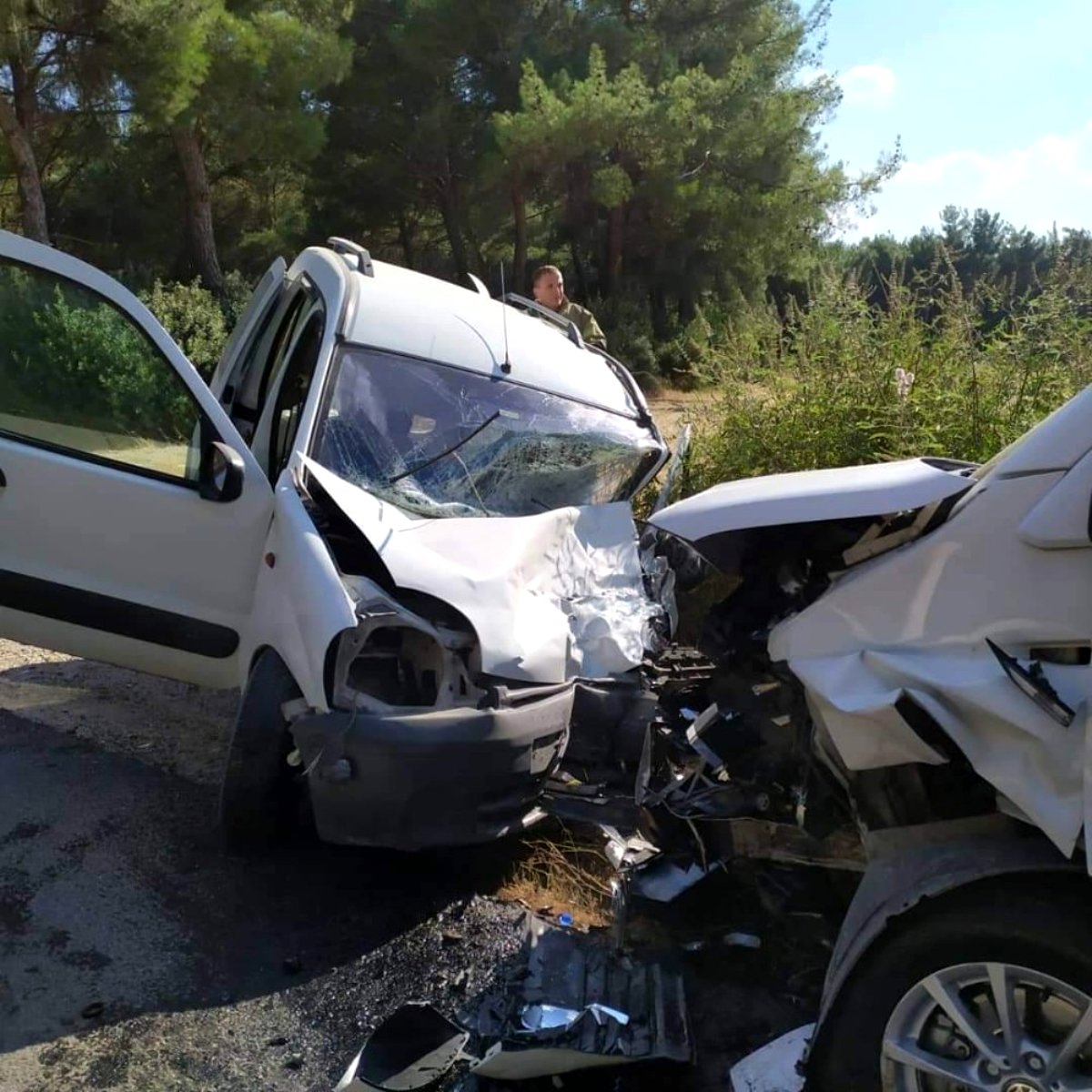Son dakika haber... İzmir'de trafik kazası: 7 yaralı