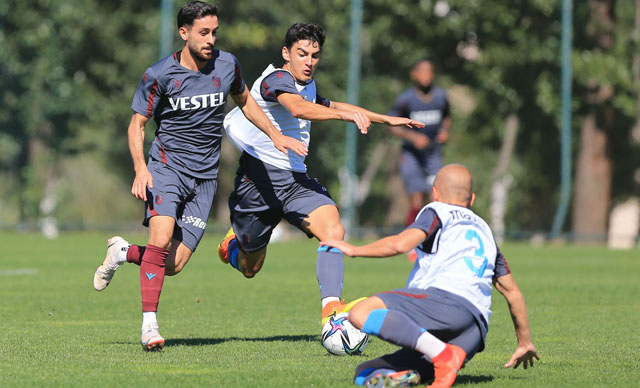 Trabzonspor, U19 takımıyla antrenman maçı oynadı