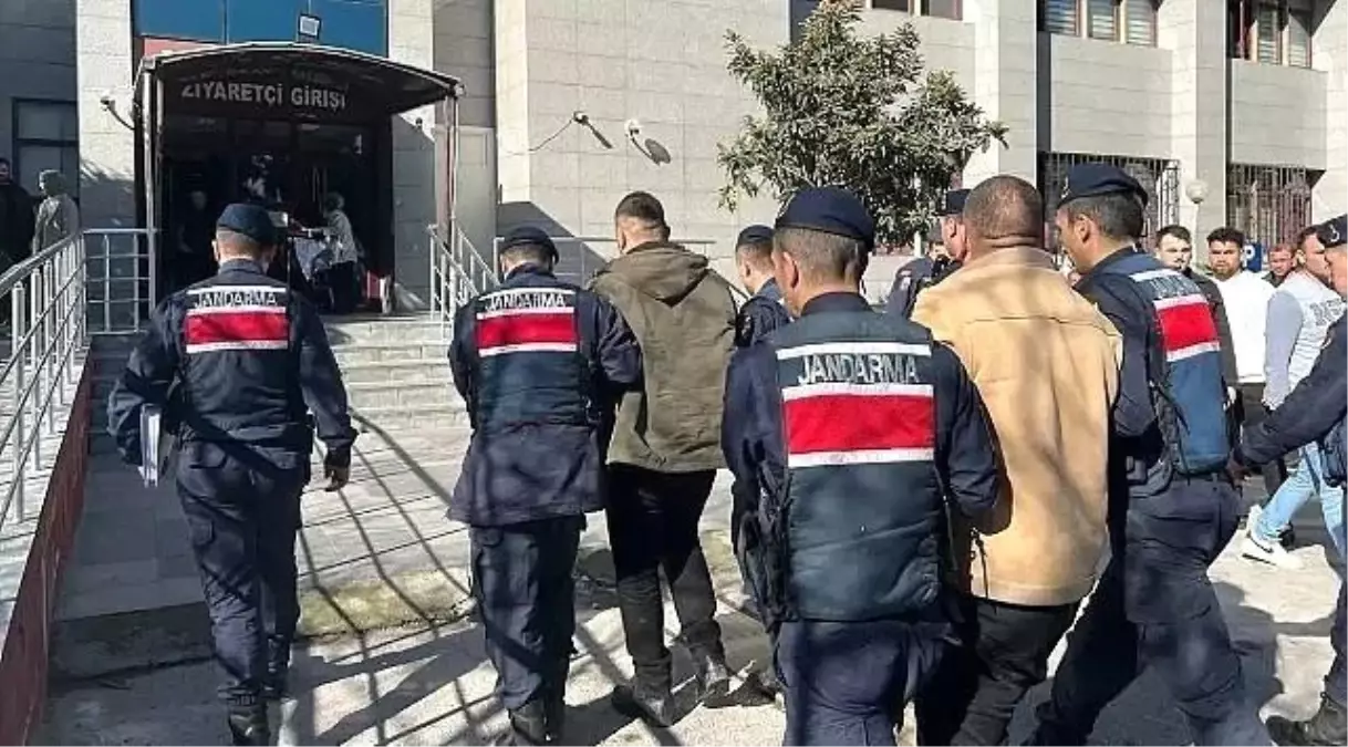 Balıkesir'de 307 Aranan Kişi Yakalandı