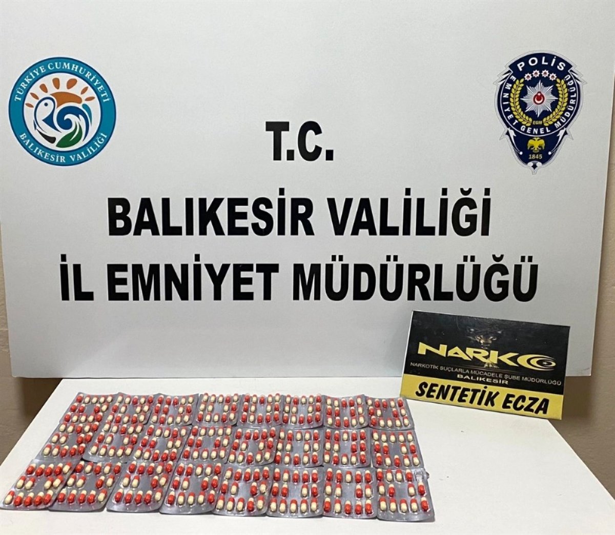 Balıkesir'de 5 uyuşturucu şüphelisi tutuklandı