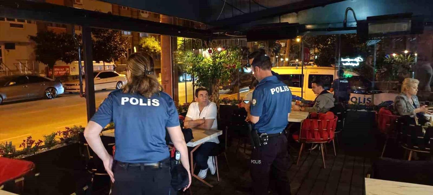 Balıkesir'de Asayiş Şube Müdürlüğü Ekipleri 13 Şahsı Gözaltına Aldı