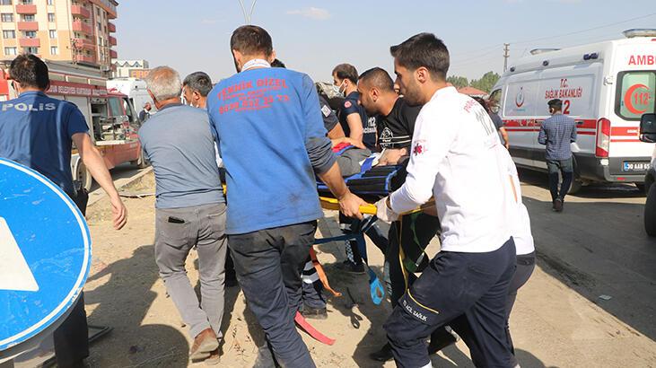 Hakkari'de feci kaza: 9 yaralı var
