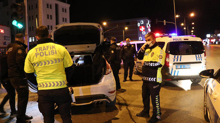 Kısıtlamayı ihlal ettiler, fazla kaçamadılar!