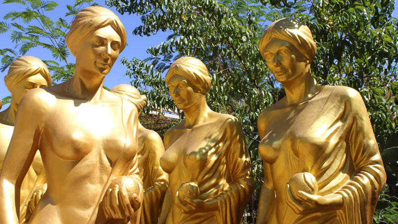 Antalya'da festivalin simgesi 59 Venüs heykeli şehirle buluşmaya hazır