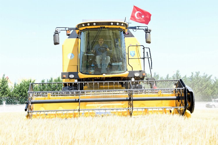 Başkan Altay 14 Mayıs Dünya Çiftçiler Günü’nü kutladı