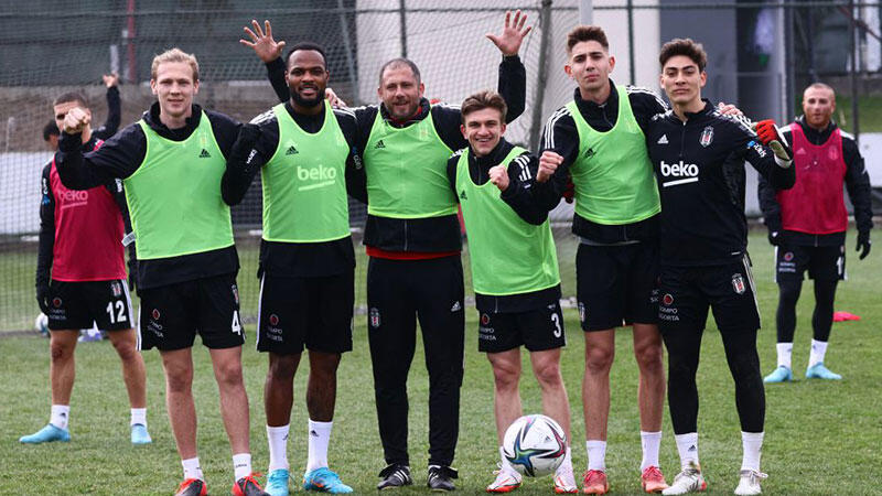 Beşiktaş, kupa mesaisine ara vermeden başladı