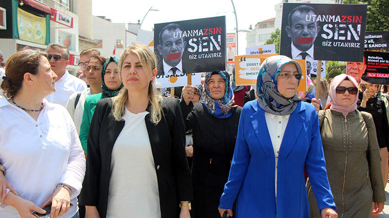 Bolu Belediye Başkanı Özcan'ın kadın meclis üyesine sözleri protesto edildi