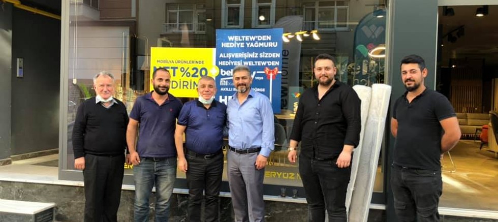 CHP'li Ramis Topal, Halkla İç İçe Olmaya Devam Ediyor