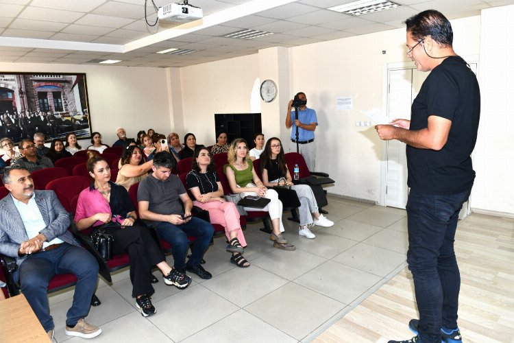 Çiğli Belediyesinde Türkçe okuma yazma kursu sona erdi