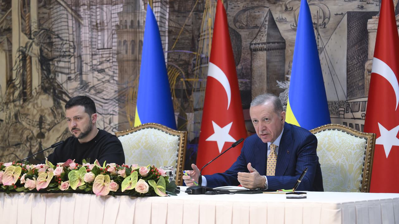 Cumhurbaşkanı Erdoğan: “İstanbul’daki Fırsat Penceresini Rusya ve Ukrayna Heba Etmemeli”