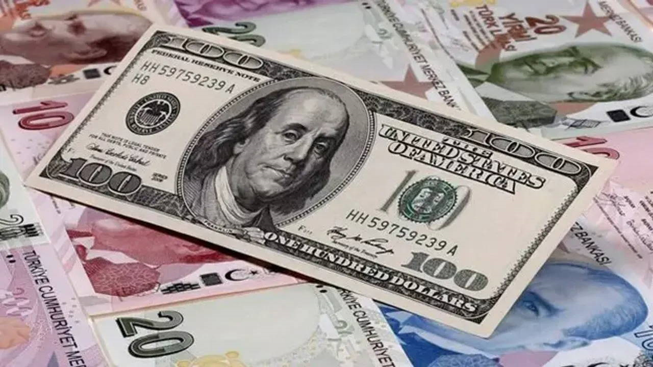 Dev bankadan dolar sahiplerine uyarı!