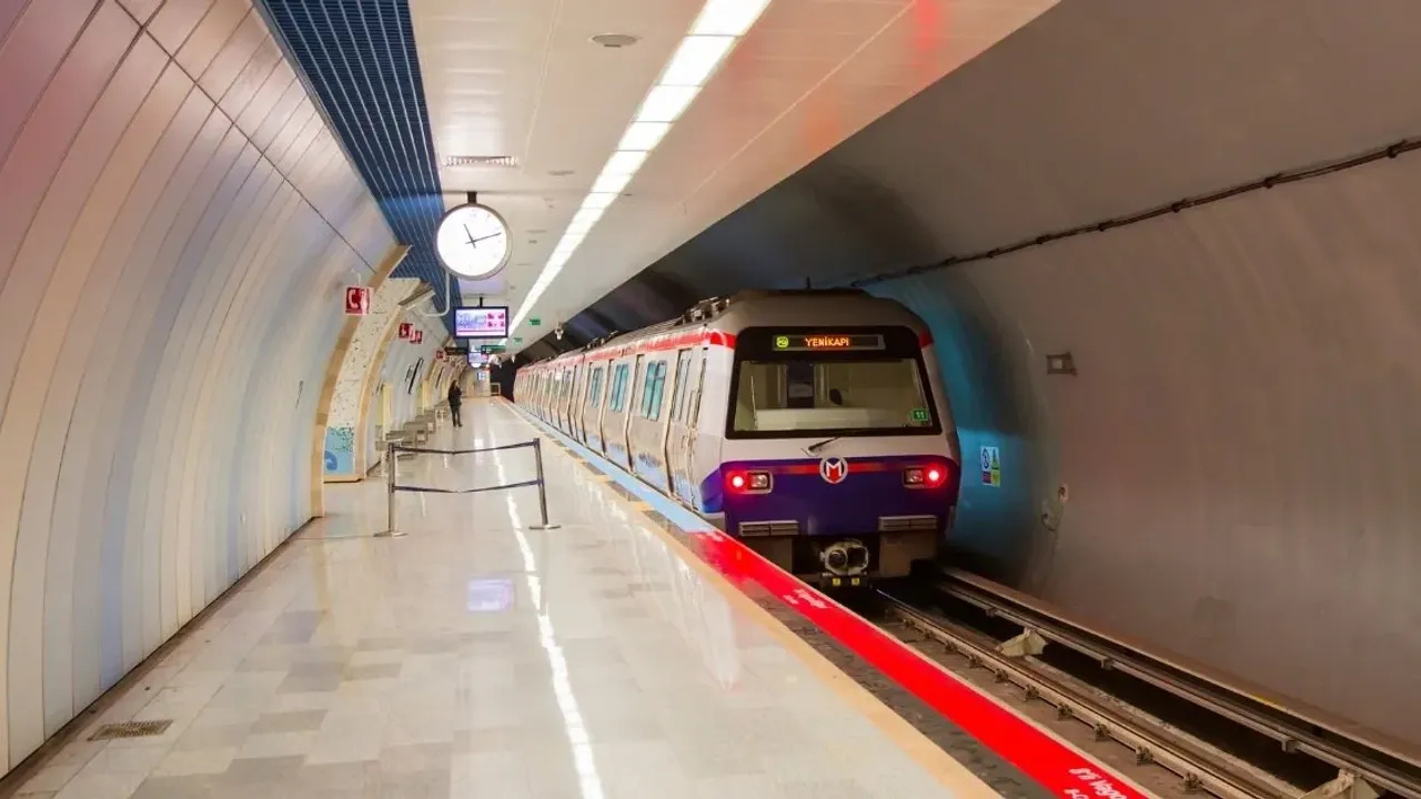İstanbul’da Bayram Döneminde Metro Seferlerinde Düzenleme Yapıldı