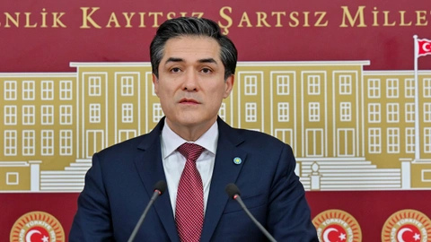 İYİ Partili Buğra Kavuncu’dan Sert Çıkış: “Boykot Yapanları İhanetle Suçlamak Akıl Kaybıdır”