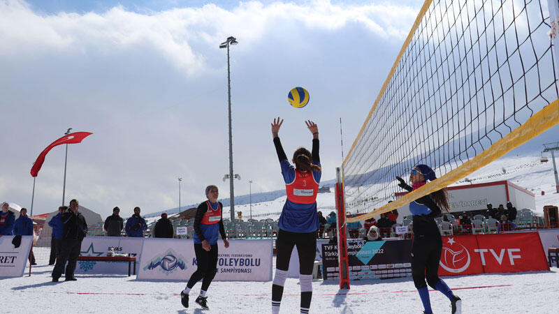 Kar Voleybolu Türkiye Şampiyonası sona erdi