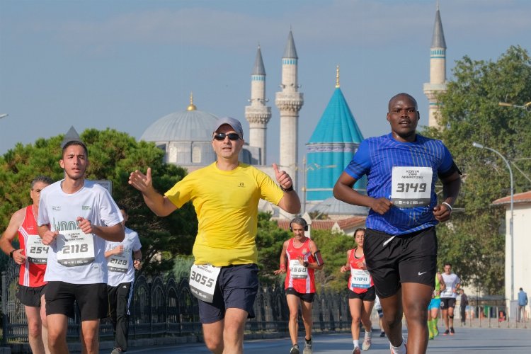 Konya Yarı Maratonu'ndan tüm gelirler Gazze'ye gönderilecek