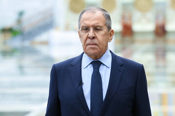 Lavrov ve Mirzoyan Erivan’da Bir Araya Geldi