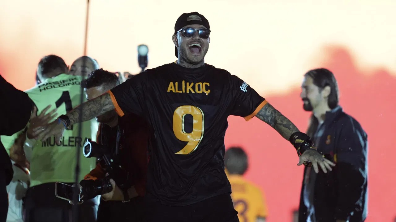 Mauro Icardi’den Ali Koç’a Gönderme: Şampiyonluk Kutlamasında Olay Forma!