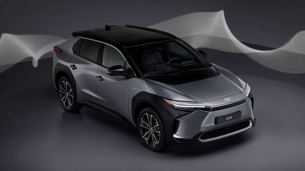 Toyota’dan Elektrikli Araç Atağı: Yeni Modeller Geliyor!
