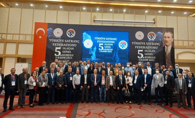 Türkiye Satranç Federasyonu’nda Gülkız Tulay güven tazeledi 