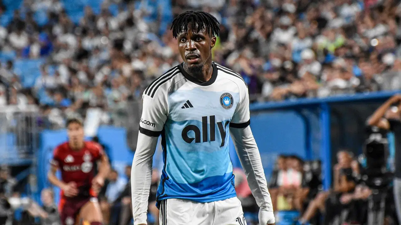 Wilfried Zaha’dan Galatasaray çıkışı: “Bir gün her şeyi anlatacağım!”